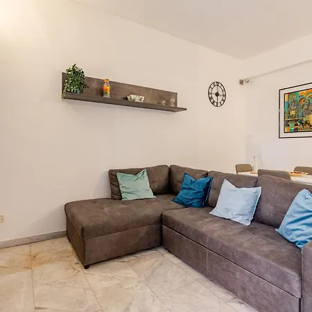 Apartamento Modern In Portuense Roma
