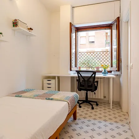 Apartment Modern In Portuense