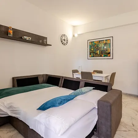 Modern In Portuense Apartment Rome